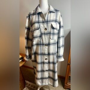 SO Women's Black and White Plaid Shaket style Utility Jacket